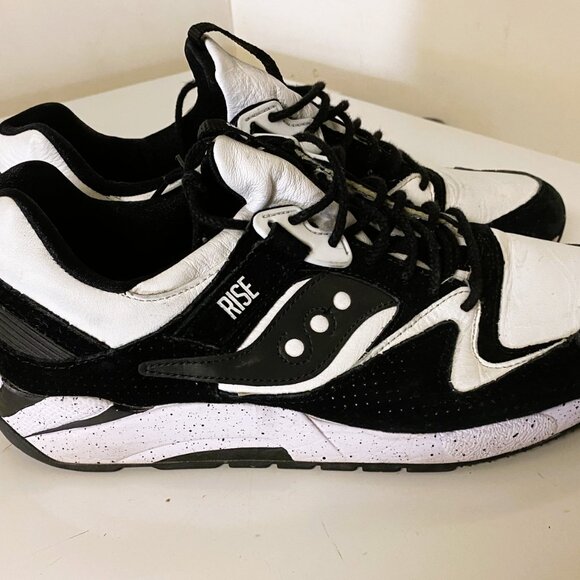 Size 11 mens - Saucony Rise Grid 9000 keys open doors tennis shoes - Picture 4 of 7